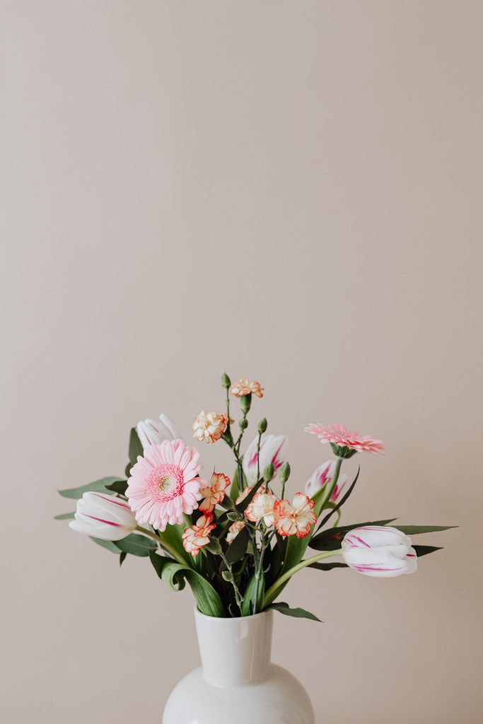 What are the best florists in or near Clinton, Washington? 