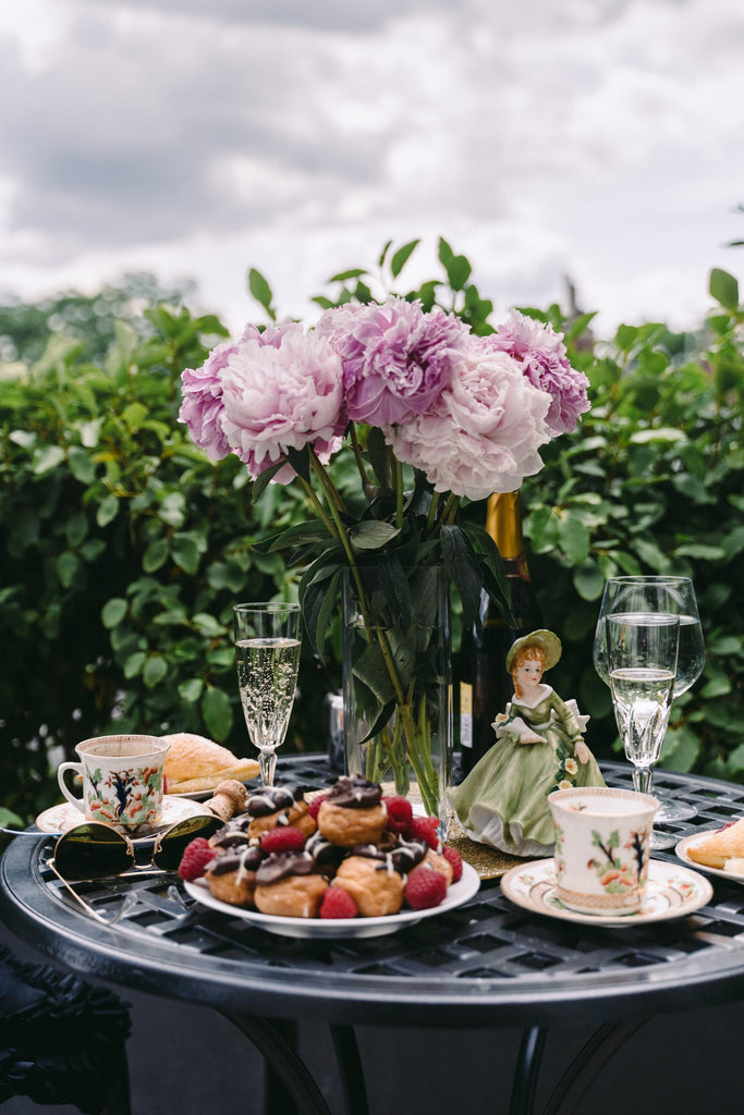 What are the best florists in or near Escondido, California? 