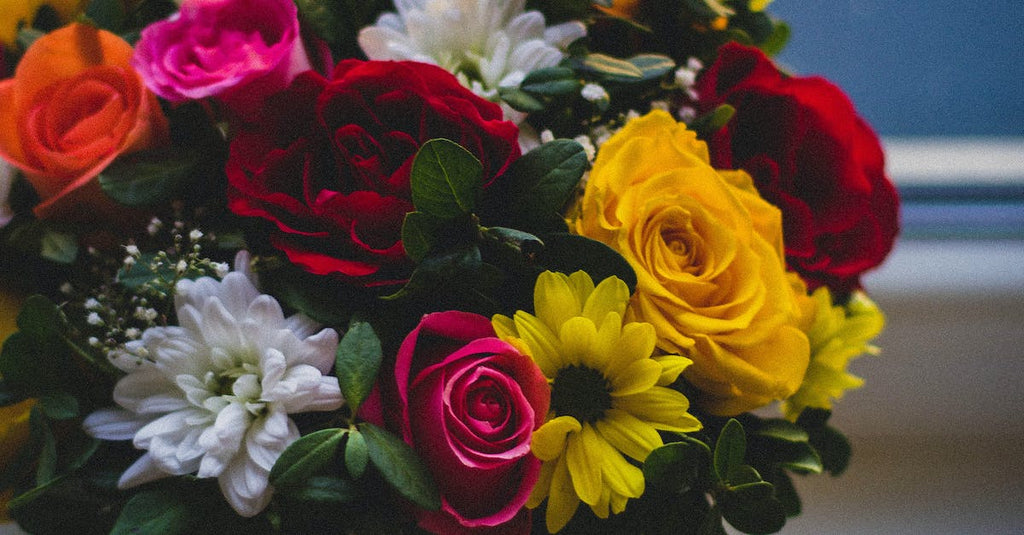 What Are Some Thoughtful Gifts Under $25?