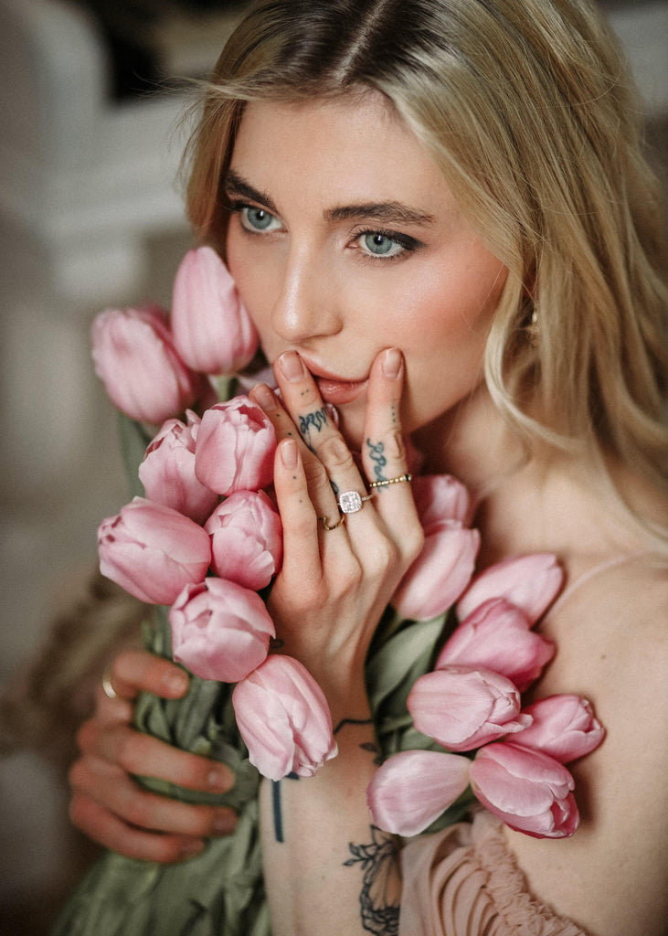 What are the best florists in or near Abrams, Wisconsin? 