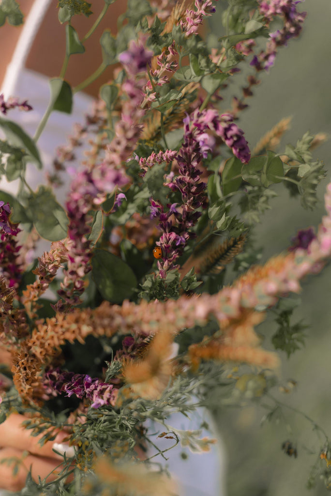 What are the best florists in or near Roy, New Mexico? 