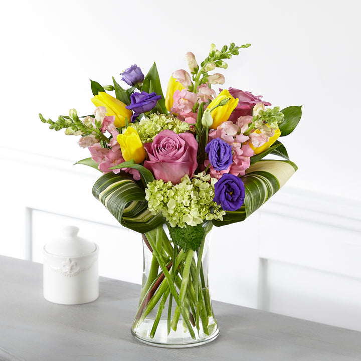 Wondrous Memories Bouquet - Same Day Flower Delivery